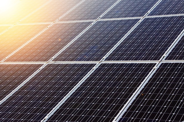 Photovoltaik: Grüne wollen umfassende Auskunft über Schuldächer